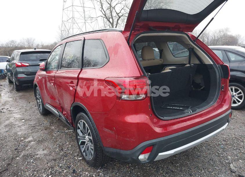 Photo 3 of 2016 Mitsubishi Outlander SEL (VIN JA4AZ3A34GZ020577)