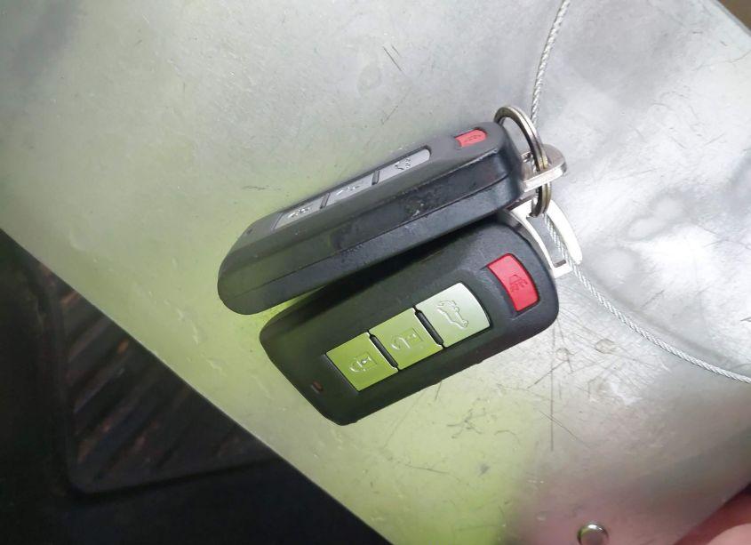 Photo 11 of 2016 Mitsubishi Outlander SEL (VIN JA4AZ3A34GZ024614)