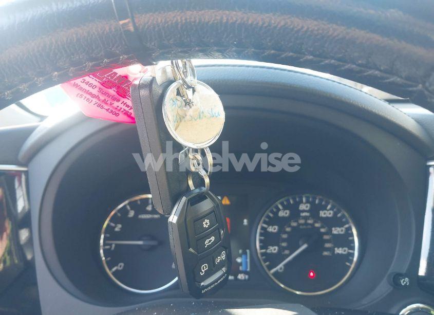 Photo 11 of 2016 Mitsubishi Outlander SEL (VIN JA4AZ3A34GZ035189)