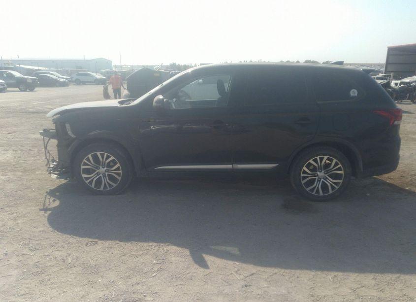 Photo 15 of 2017 Mitsubishi Outlander SE (VIN JA4AZ3A34HZ009189)