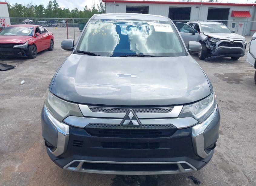 Photo 12 of 2019 Mitsubishi Outlander SE (VIN JA4AZ3A34KZ033712)