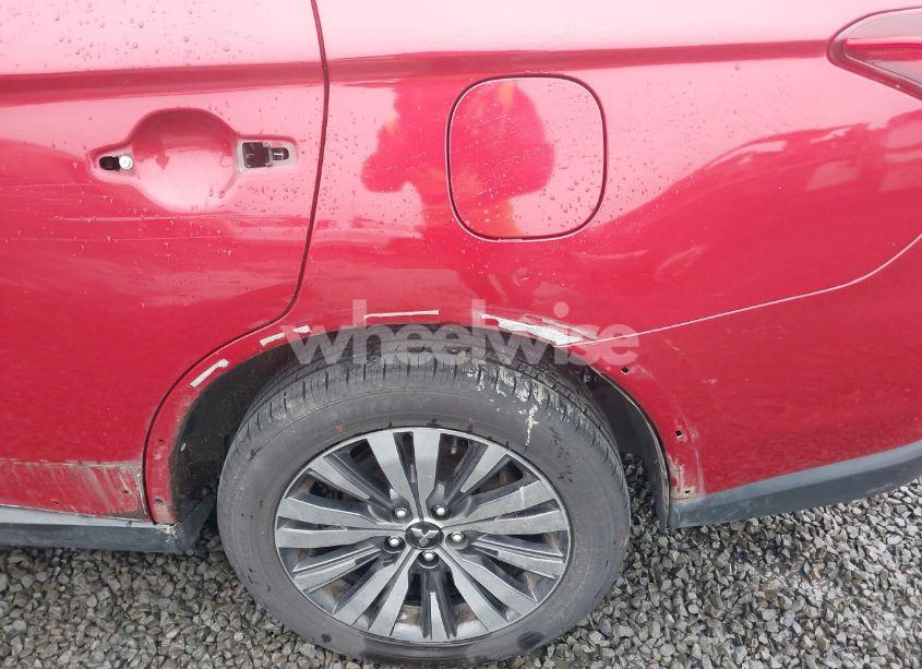 Photo 19 of 2019 Mitsubishi Outlander SEL (VIN JA4AZ3A34KZ040790)