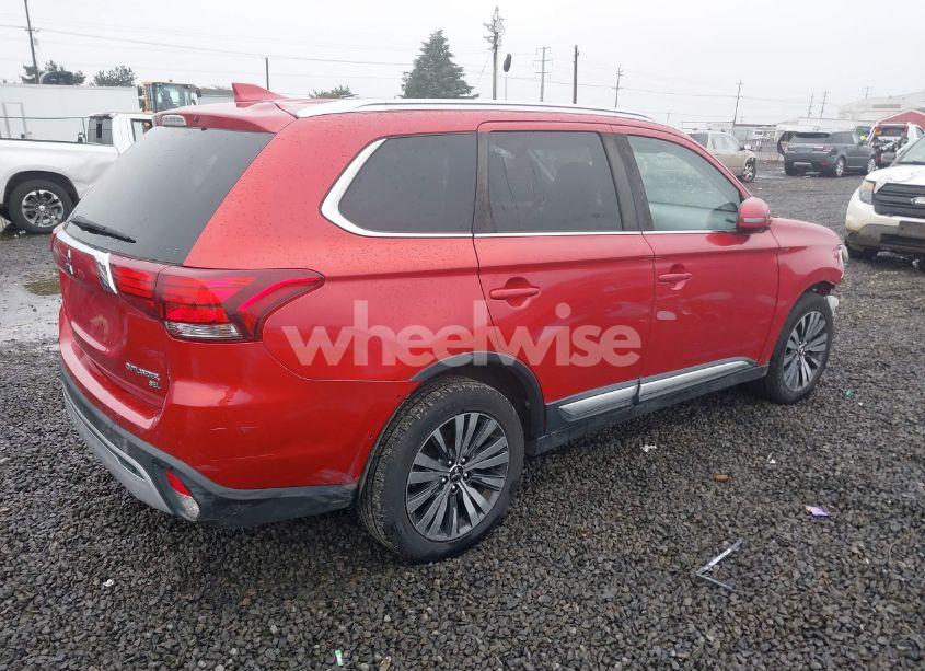 Photo 4 of 2019 Mitsubishi Outlander SEL (VIN JA4AZ3A34KZ040790)