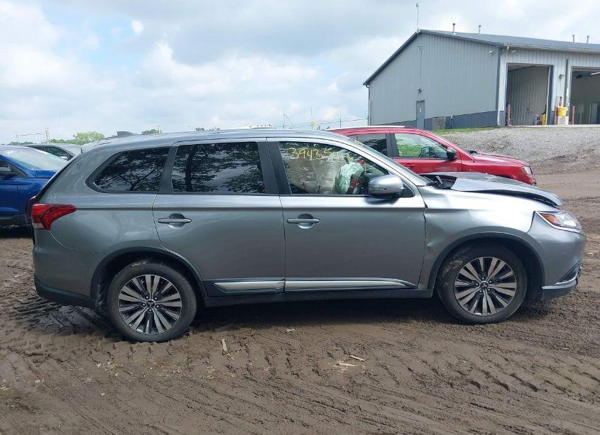 Photo 13 of 2019 Mitsubishi Outlander SE (VIN JA4AZ3A34KZ042300)