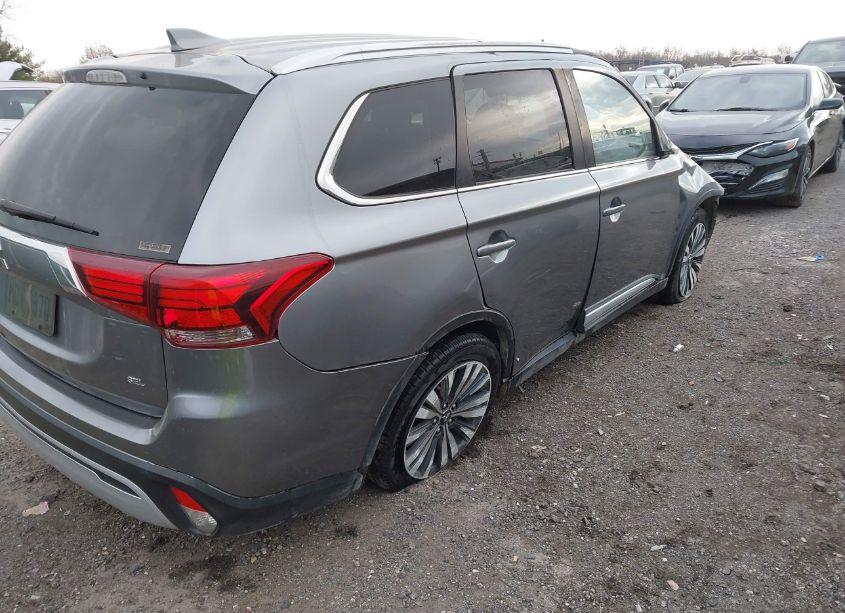 Photo 4 of 2020 Mitsubishi Outlander SEL 2.4 (VIN JA4AZ3A34LZ027135)