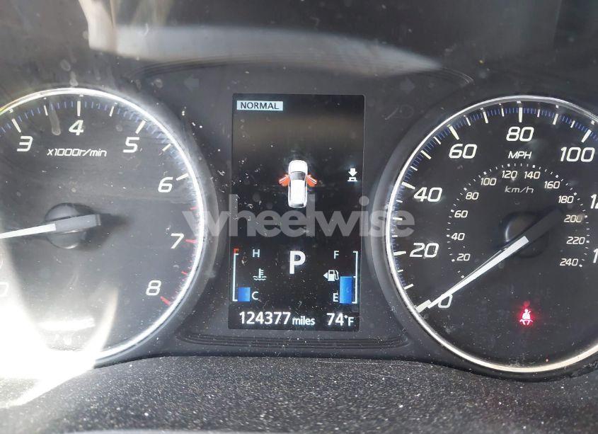 Photo 15 of 2020 Mitsubishi Outlander ES 2.4 S-AWC/LE 2.4 S-AWC/SE 2.4 S-AWC/SEL 2.4 S-AWC/SP 2.4 S-AWC (VIN JA4AZ3A34LZ040810)