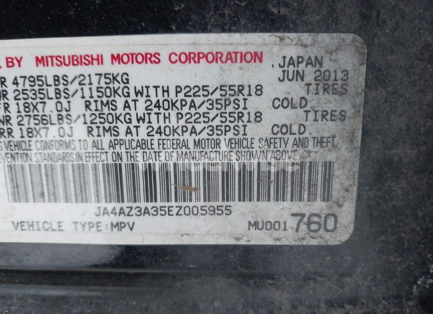 Photo 9 of 2014 Mitsubishi Outlander SE (VIN JA4AZ3A35EZ005955)