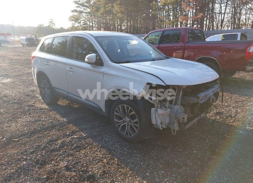 2016 Mitsubishi Outlander SE (VIN JA4AZ3A35GZ002508) main photo