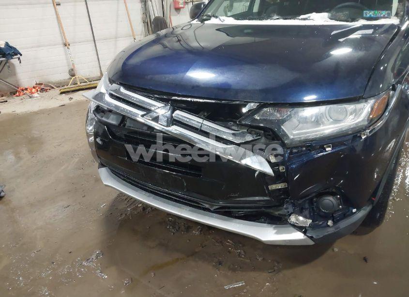 Photo 6 of 2016 Mitsubishi Outlander ES/SE/SEL (VIN JA4AZ3A35GZ014819)