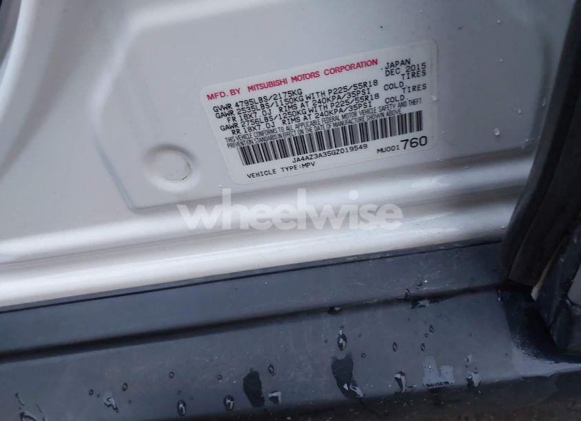 Photo 9 of 2016 Mitsubishi Outlander SE (VIN JA4AZ3A35GZ019549)