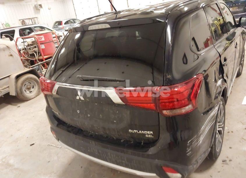 Photo 16 of 2016 Mitsubishi Outlander SEL (VIN JA4AZ3A35GZ037422)