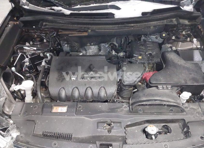 Photo 10 of 2017 Mitsubishi Outlander SEL (VIN JA4AZ3A35HZ069126)