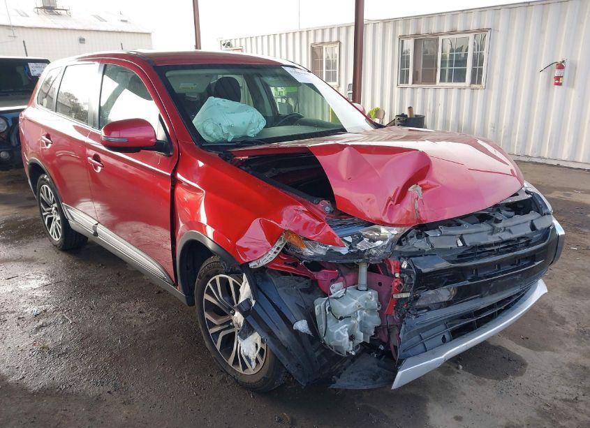 2018 Mitsubishi Outlander SE (VIN JA4AZ3A35JZ041056) main photo