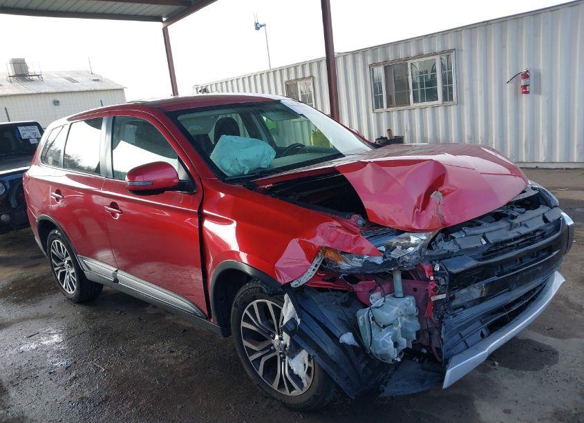 Photo 14 of 2018 Mitsubishi Outlander SE (VIN JA4AZ3A35JZ041056)
