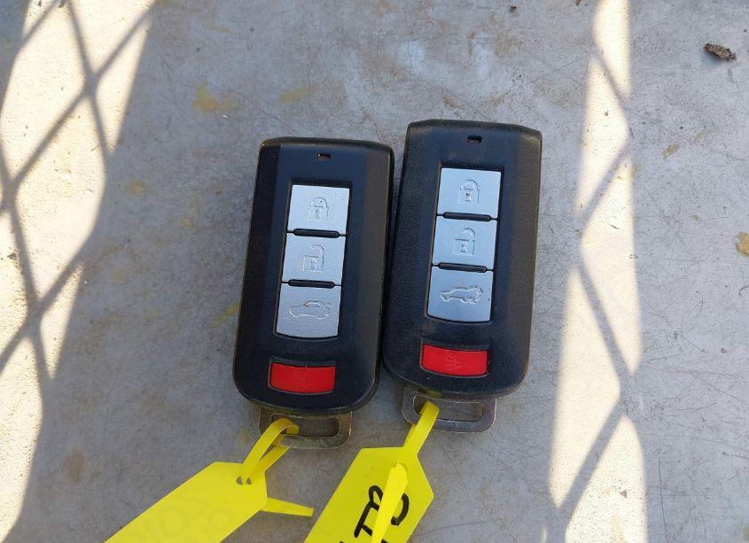 Photo 11 of 2019 Mitsubishi Outlander SEL (VIN JA4AZ3A35KZ014117)