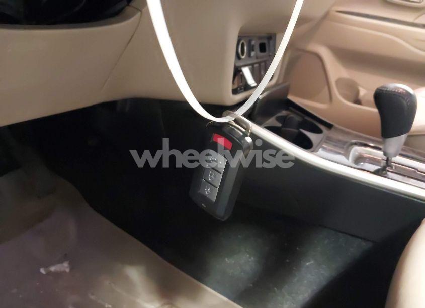 Photo 11 of 2019 Mitsubishi Outlander SEL (VIN JA4AZ3A35KZ023268)