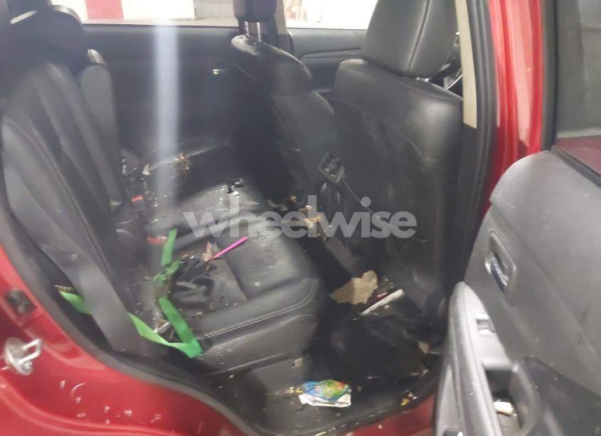 Photo 8 of 2019 Mitsubishi Outlander SEL (VIN JA4AZ3A35KZ039101)