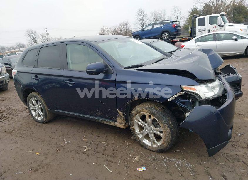 Photo 13 of 2014 Mitsubishi Outlander SE (VIN JA4AZ3A36EZ016155)