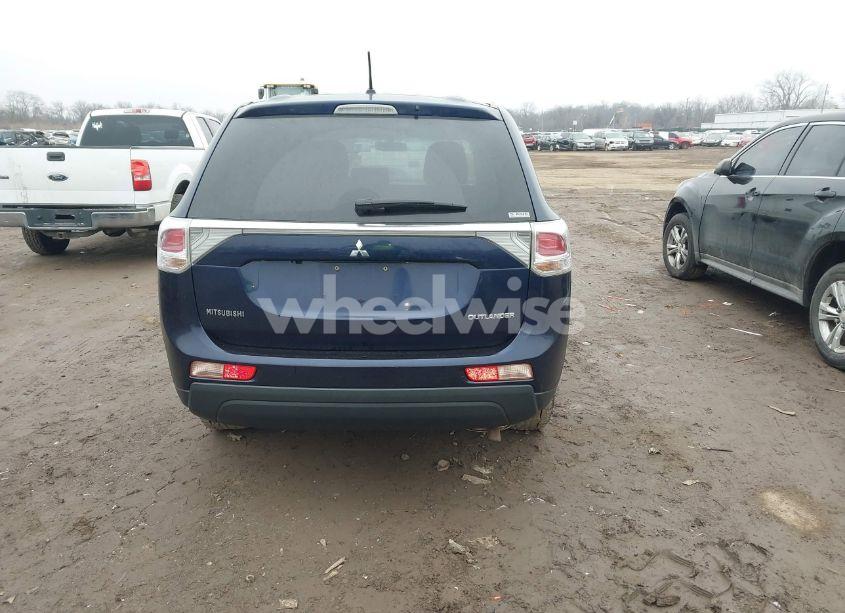 Photo 16 of 2014 Mitsubishi Outlander SE (VIN JA4AZ3A36EZ016155)