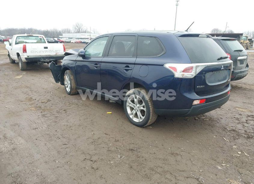 Photo 3 of 2014 Mitsubishi Outlander SE (VIN JA4AZ3A36EZ016155)