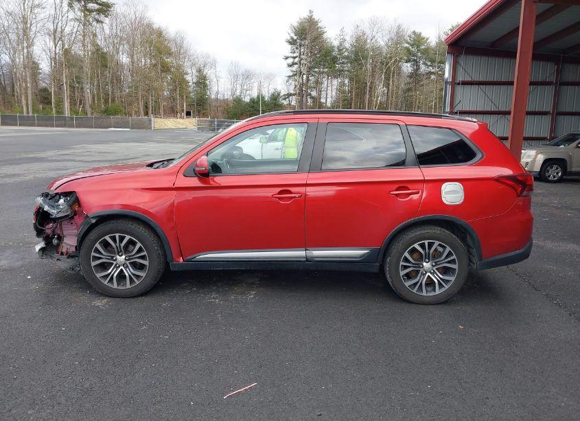 Photo 14 of 2016 Mitsubishi Outlander SEL (VIN JA4AZ3A36GZ010441)