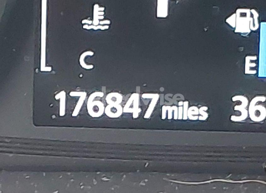 Photo 15 of 2018 Mitsubishi Outlander SEL (VIN JA4AZ3A36JJ000675)