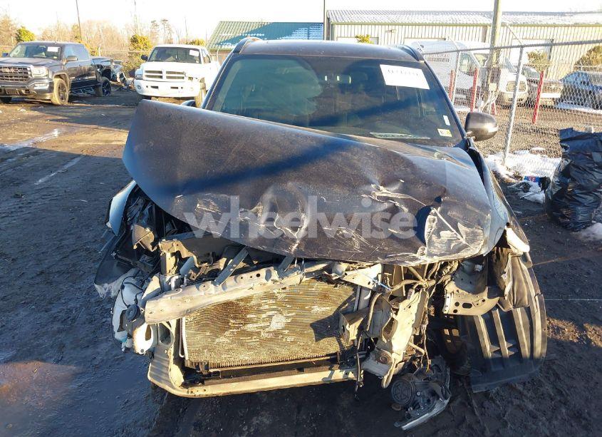 Photo 6 of 2018 Mitsubishi Outlander LE (VIN JA4AZ3A36JZ019681)