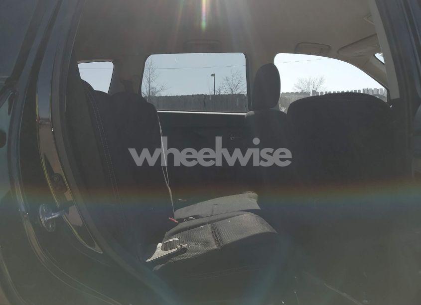 Photo 8 of 2018 Mitsubishi Outlander ES (VIN JA4AZ3A36JZ057072)