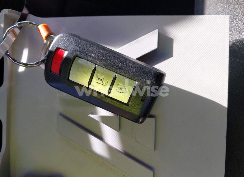 Photo 11 of 2019 Mitsubishi Outlander SE (VIN JA4AZ3A36KZ019410)