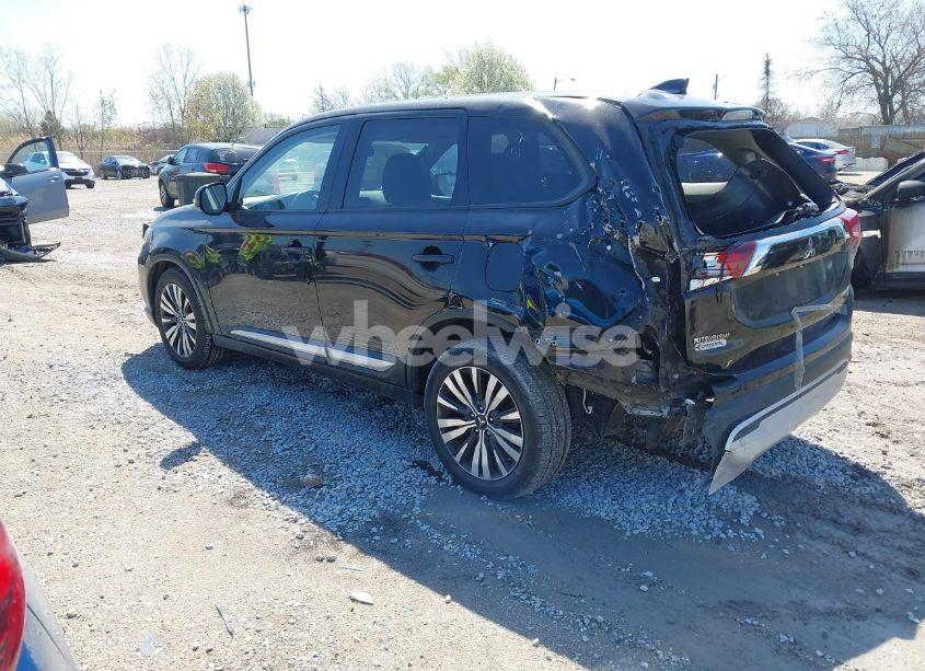 Photo 3 of 2019 Mitsubishi Outlander SE (VIN JA4AZ3A36KZ019410)