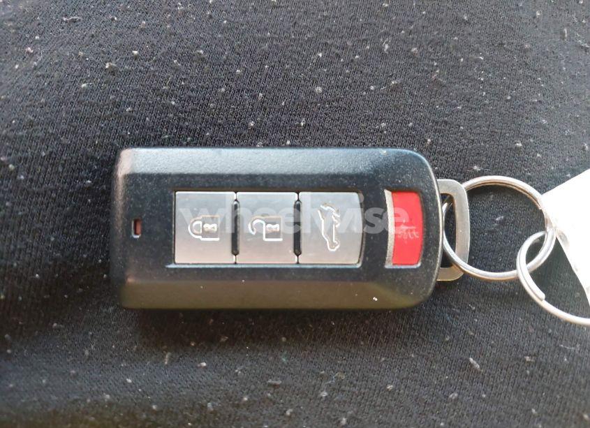 Photo 11 of 2019 Mitsubishi Outlander SEL (VIN JA4AZ3A36KZ039186)