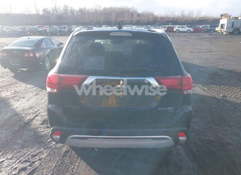 Photo 16 of 2019 Mitsubishi Outlander SEL (VIN JA4AZ3A36KZ039186)