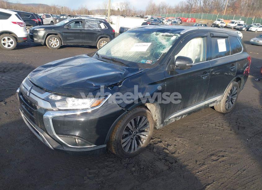 Photo 2 of 2019 Mitsubishi Outlander SEL (VIN JA4AZ3A36KZ039186)