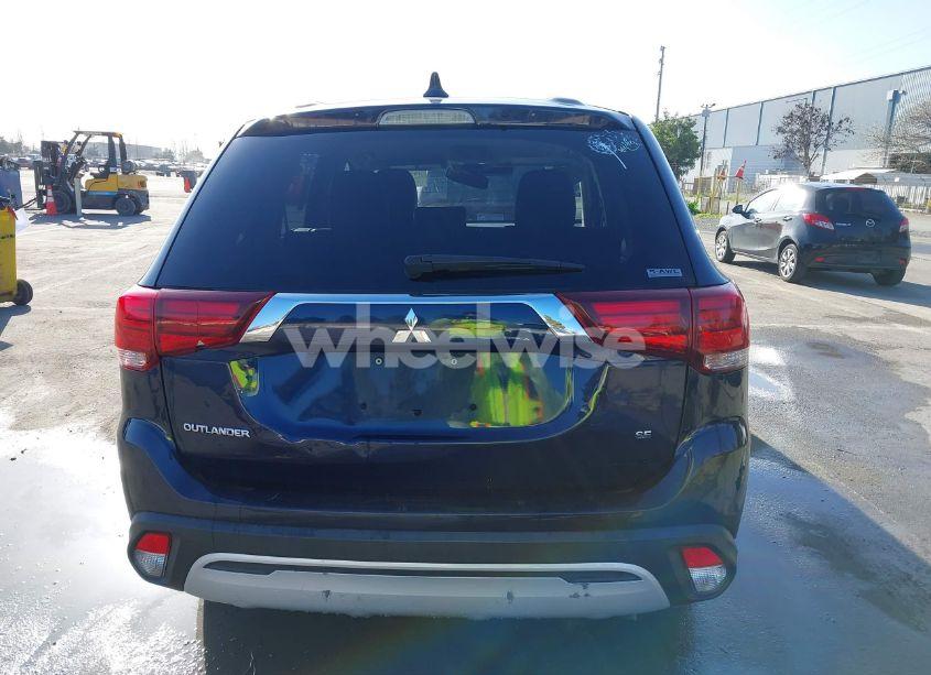 Photo 16 of 2020 Mitsubishi Outlander ES 2.4 S-AWC/LE 2.4 S-AWC/SE 2.4 S-AWC/SEL 2.4 S-AWC/SP 2.4 S-AWC (VIN JA4AZ3A36LZ047970)