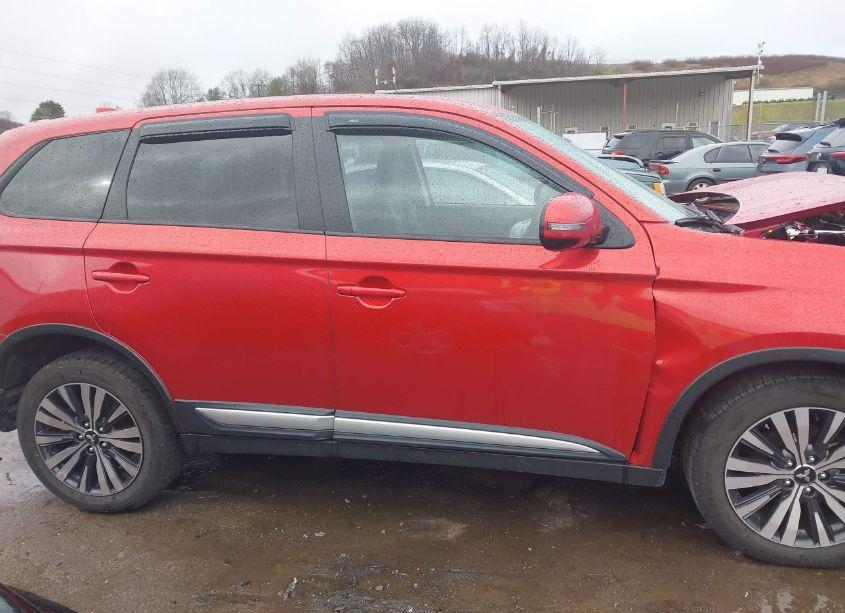 Photo 14 of 2019 Mitsubishi Outlander SE (VIN JA4AZ3A37KZ016158)