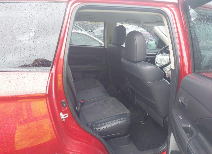 Photo 8 of 2019 Mitsubishi Outlander SE (VIN JA4AZ3A37KZ016158)