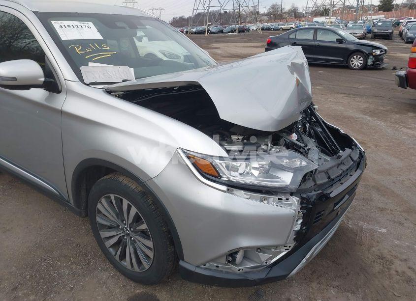 Photo 18 of 2020 Mitsubishi Outlander SEL 2.4 S-AWC (VIN JA4AZ3A37LZ029574)