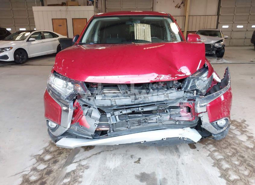 Photo 6 of 2016 Mitsubishi Outlander SE (VIN JA4AZ3A38GZ020355)