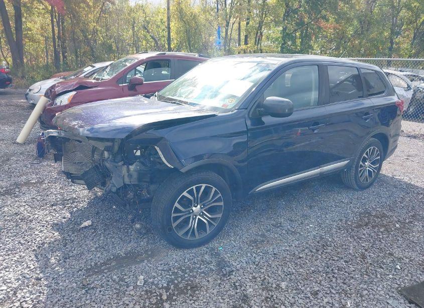 Photo 2 of 2016 Mitsubishi Outlander ES (VIN JA4AZ3A38GZ030299)