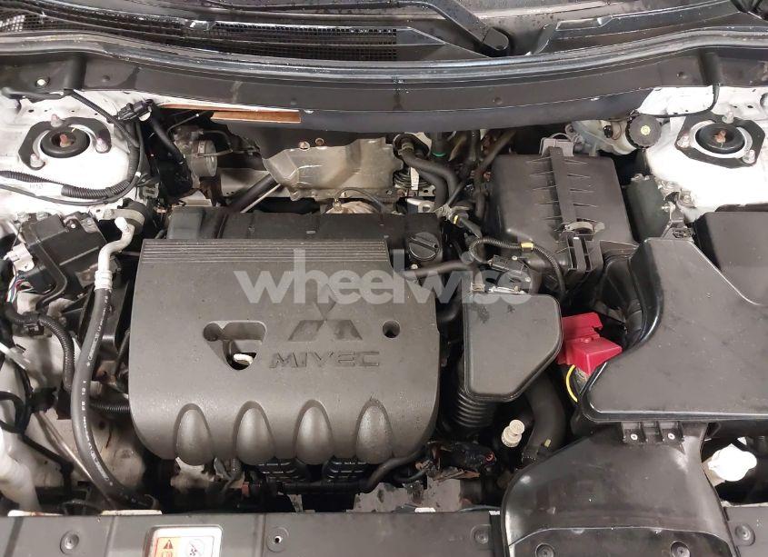 Photo 10 of 2016 Mitsubishi Outlander SEL (VIN JA4AZ3A38GZ036751)