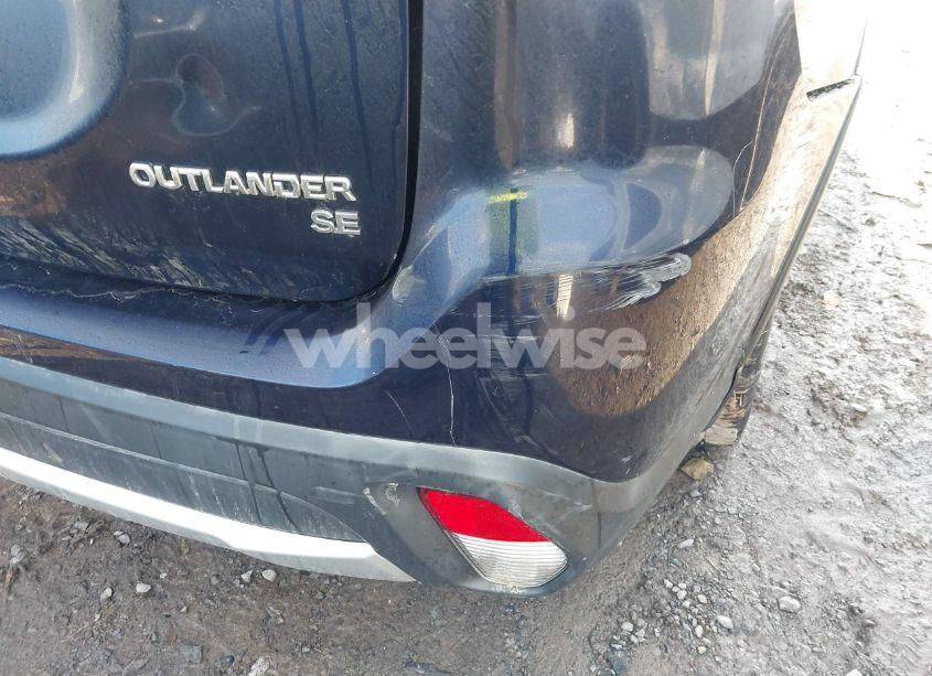 Photo 21 of 2017 Mitsubishi Outlander SE/SEL (VIN JA4AZ3A38HZ017134)