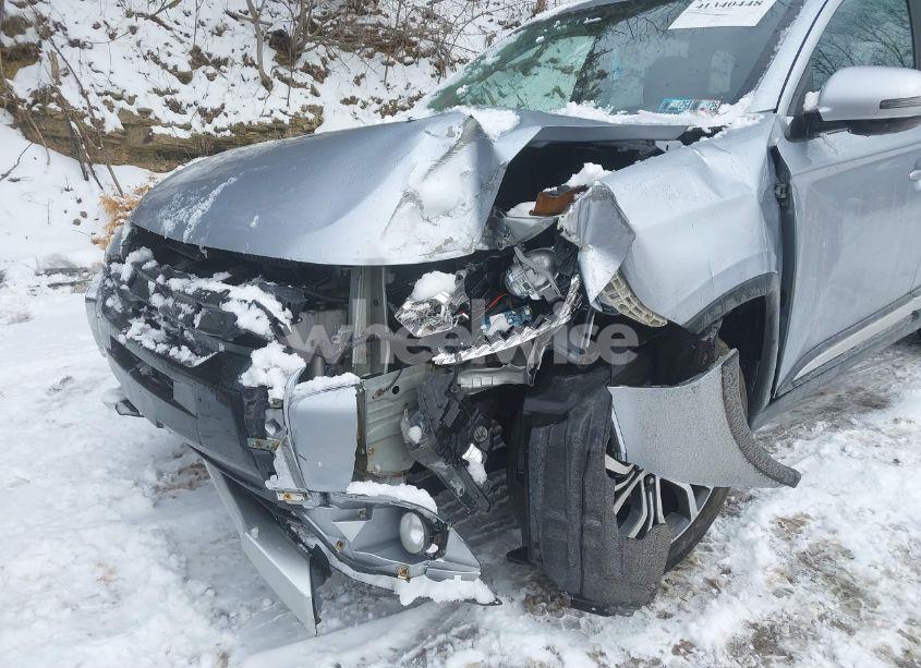Photo 6 of 2017 Mitsubishi Outlander SEL (VIN JA4AZ3A38HZ050196)