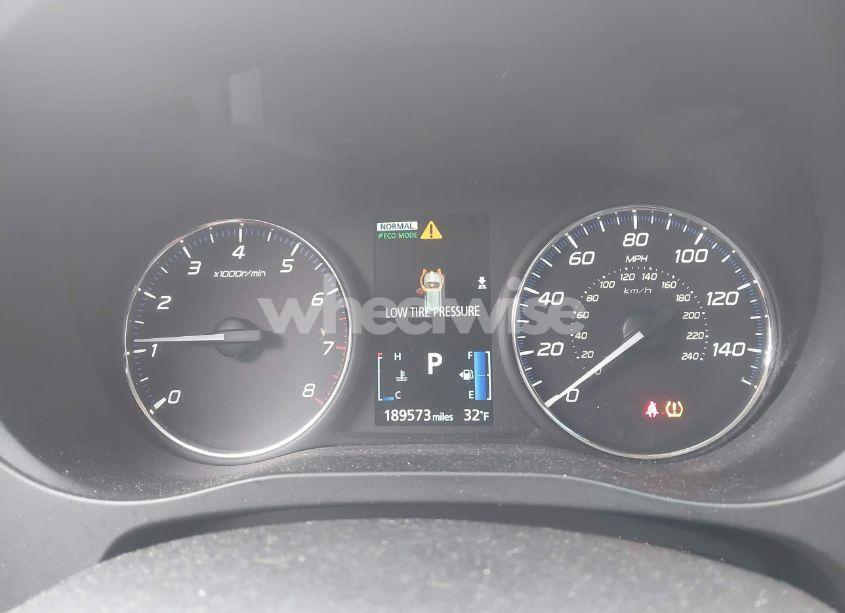 Photo 7 of 2017 Mitsubishi Outlander SEL (VIN JA4AZ3A38HZ050196)