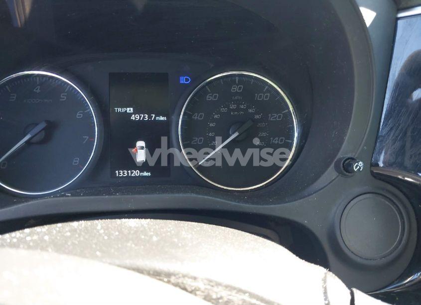 Photo 7 of 2018 Mitsubishi Outlander ES (VIN JA4AZ3A38JZ052343)