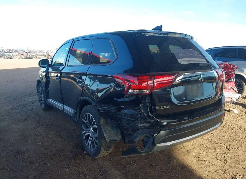 Photo 3 of 2018 Mitsubishi Outlander SE (VIN JA4AZ3A38JZ054867)
