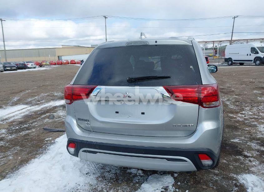Photo 16 of 2019 Mitsubishi Outlander SEL (VIN JA4AZ3A38KZ039030)