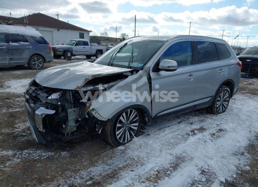 Photo 2 of 2019 Mitsubishi Outlander SEL (VIN JA4AZ3A38KZ039030)