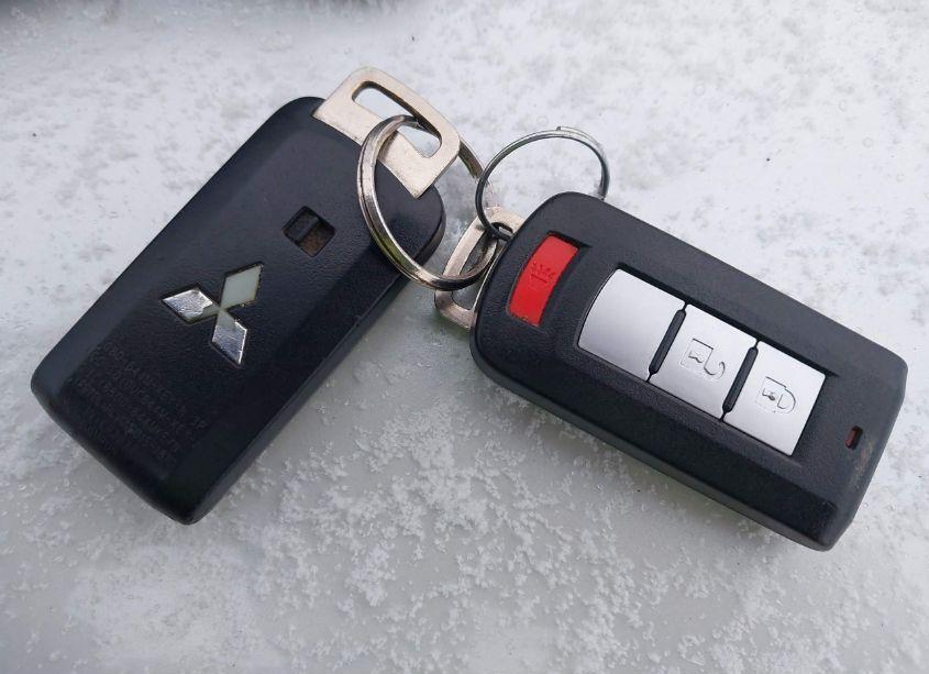 Photo 11 of 2019 Mitsubishi Outlander LE (VIN JA4AZ3A38KZ048830)