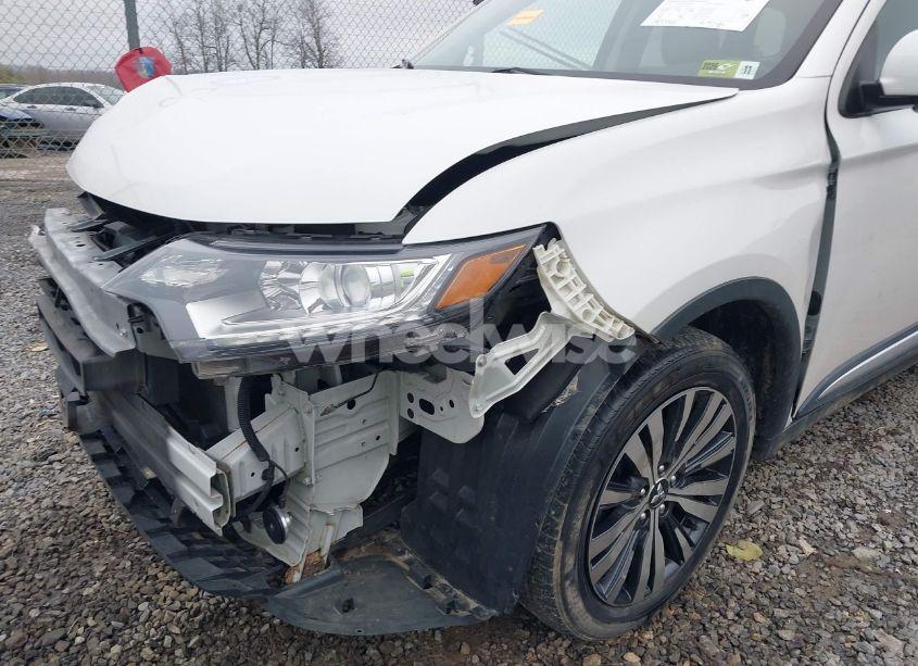 Photo 6 of 2019 Mitsubishi Outlander SE (VIN JA4AZ3A38KZ052036)