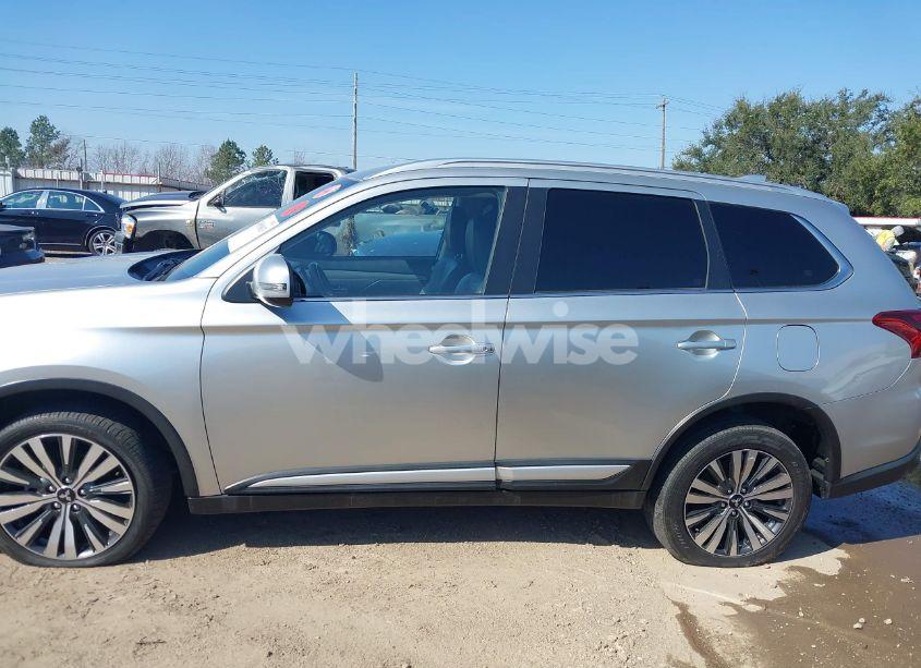 Photo 14 of 2020 Mitsubishi Outlander ES 2.4 S-AWC (VIN JA4AZ3A38LZ024741)